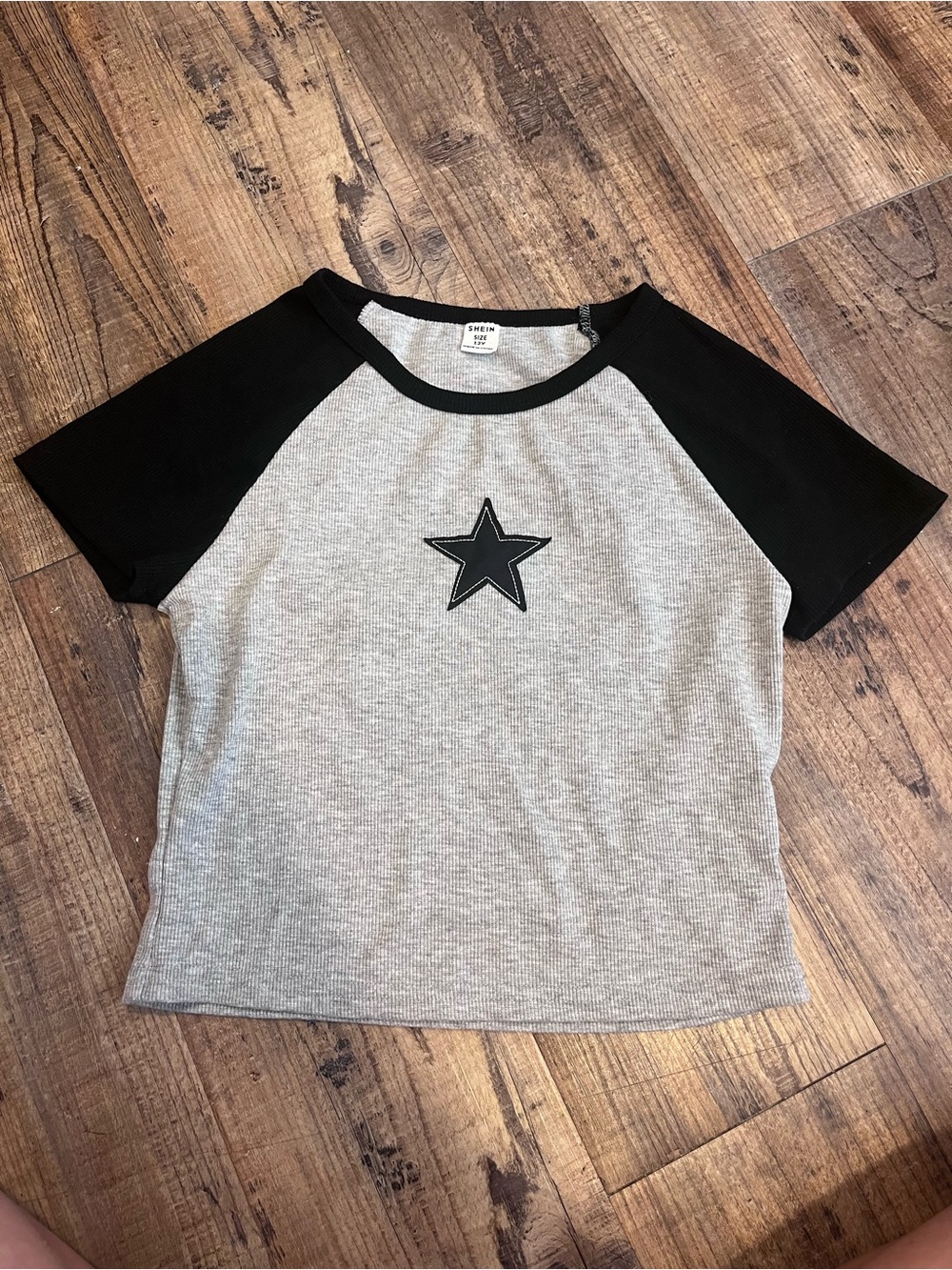 SHEIN Grey and Black Raglan Star Tee